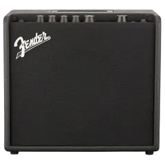 FENDER MUSTANG LT 25 Gitar Amfisi